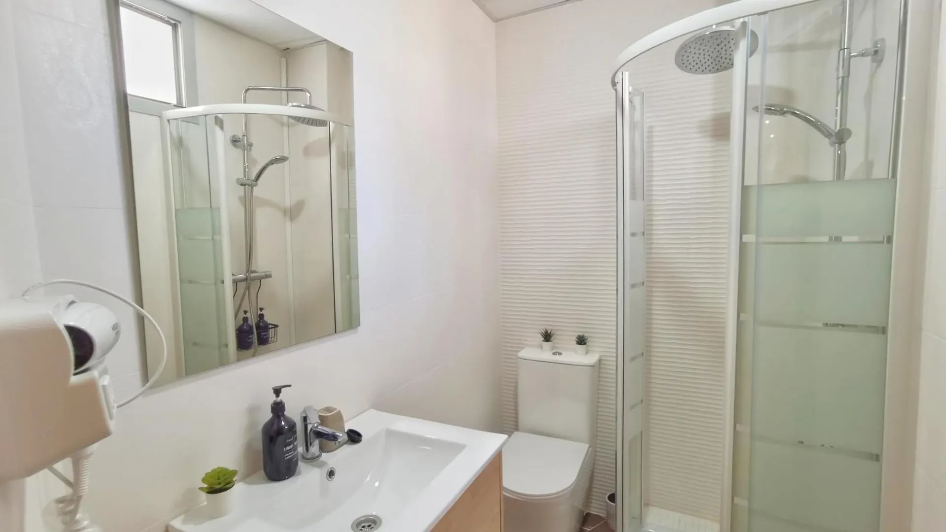 El Estudio Central Malaga Apartment