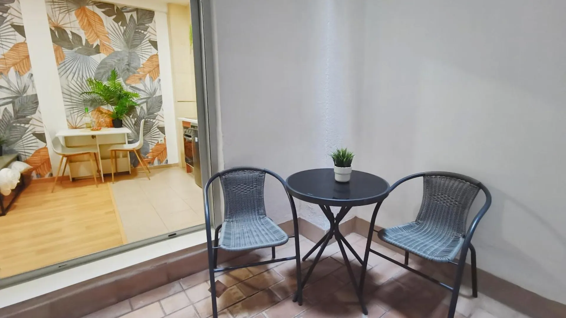 El Estudio Central Malaga Apartment